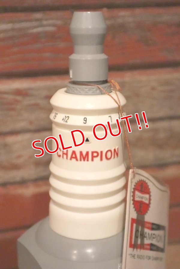 画像2: dp-230101-87 CHAMPION Spark Plug / 1970's AM Radio