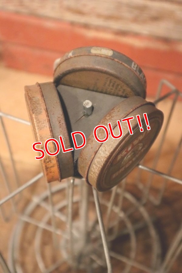 画像5: dp-230101-94 KIWI / SHOE POLISH CAN Display Rack