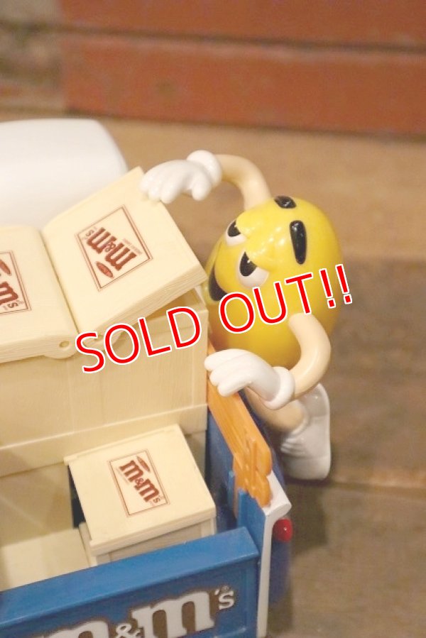 画像5: ct-230101-15 Mars / M&M'ss Dispenser "Sweet Wheelin' Pick Up Truck"