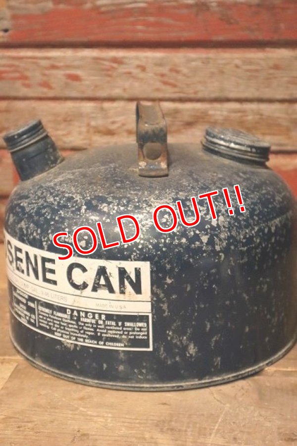 画像4: dp-230101-86 Eagle Manufacturing / Model 302 KEROSENE Carry Can