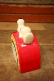 画像5: ct-230201-21 Snoopy / Determined 1970's Coin Bank "Rainbow"