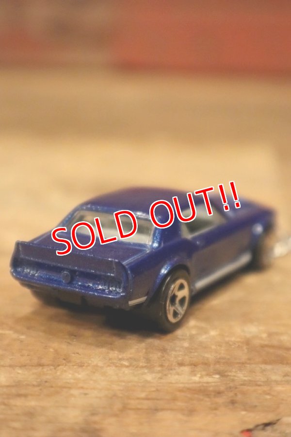 画像4: dp-221201-53 '67 Ford Mustang GT / Mattel 2010 Toy Car Keyring