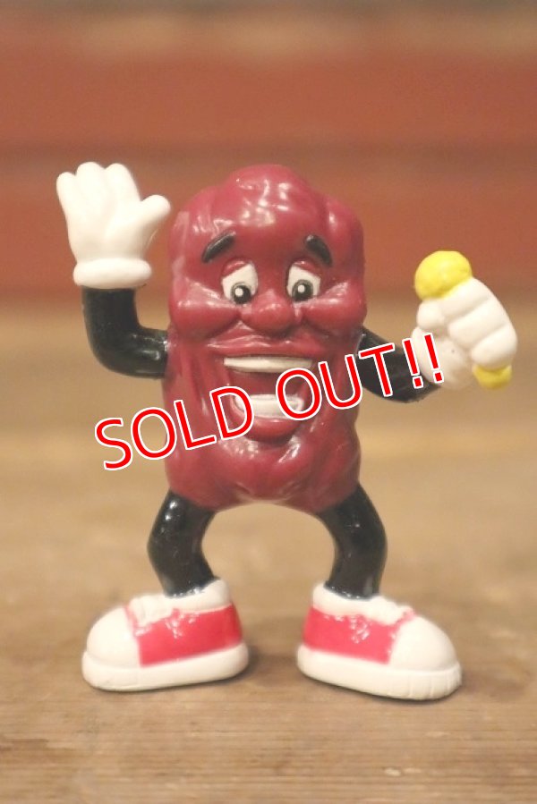 画像1: ct-221201-53 California Raisins / 2001 PVC "Red Shoes Singin' Raisin"