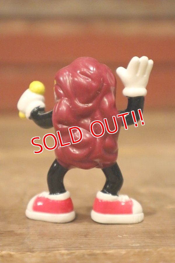 画像3: ct-221201-53 California Raisins / 2001 PVC "Red Shoes Singin' Raisin"