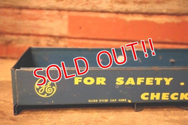 画像2: dp-230201-39 GENERAL ELECTRIC / AUTOMOTIVE LAMPS Metal Carrier