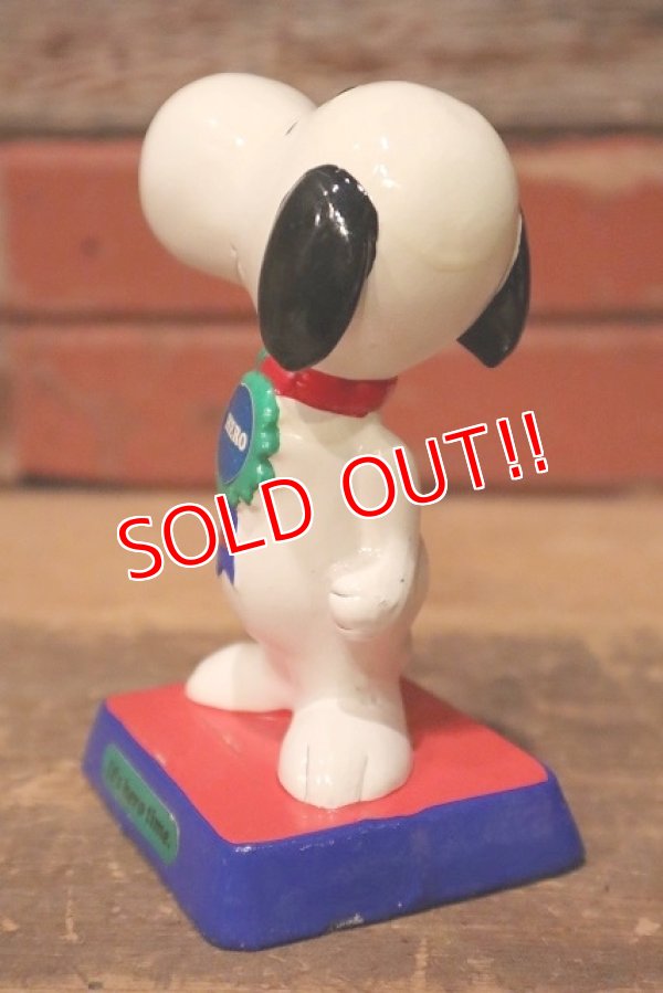 画像5: ct-230301-104 Snoopy / Determined 1970's Paper Mache Figure "It's hero time."