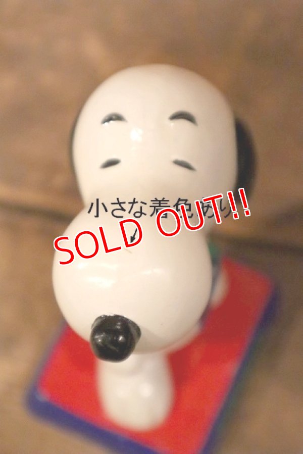 画像6: ct-230301-104 Snoopy / Determined 1970's Paper Mache Figure "It's hero time."