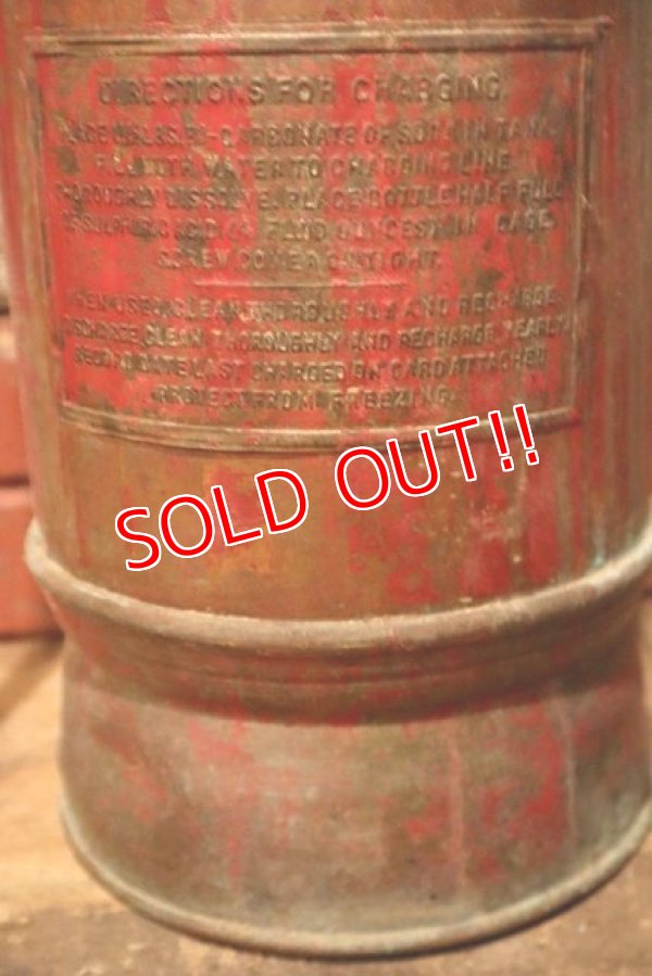 画像3: dp-230301-128 1940's-1950's BADGER'S Metal Fire Extinguisher