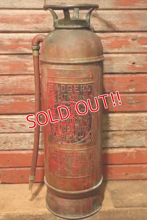 画像1: dp-230301-128 1940's-1950's BADGER'S Metal Fire Extinguisher