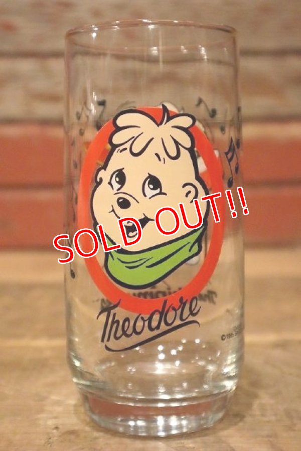 画像1: ct-230414-03 The Chipmunks / Theodore 1980's Glass