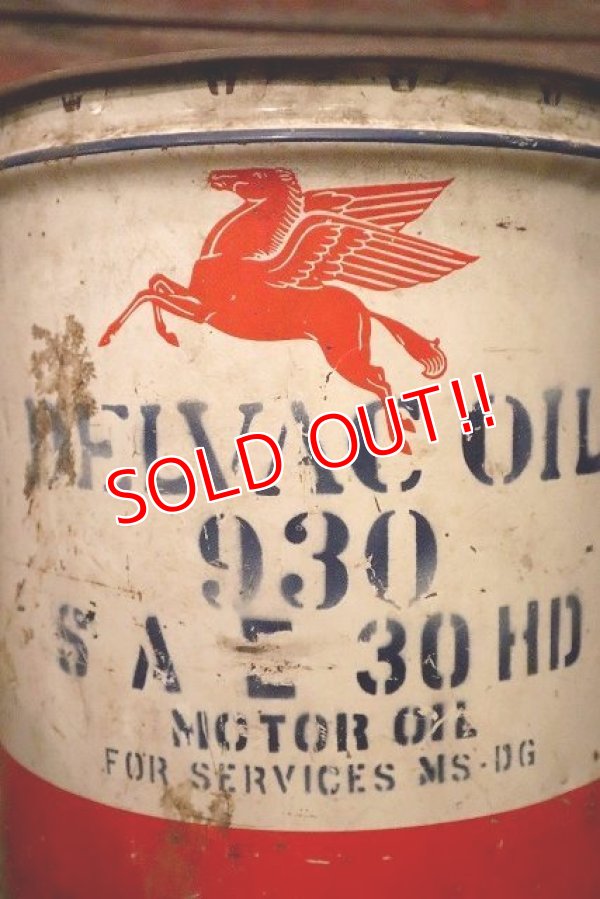 画像5: dp-230401-16 Mobil / 1950's 5 U.S. GALLONS OIL CAN