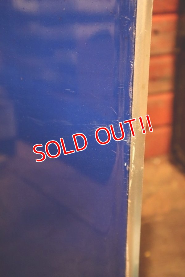 画像6: dp-230503-69 VALVOLINE / 1980's Embossed Metal Sign