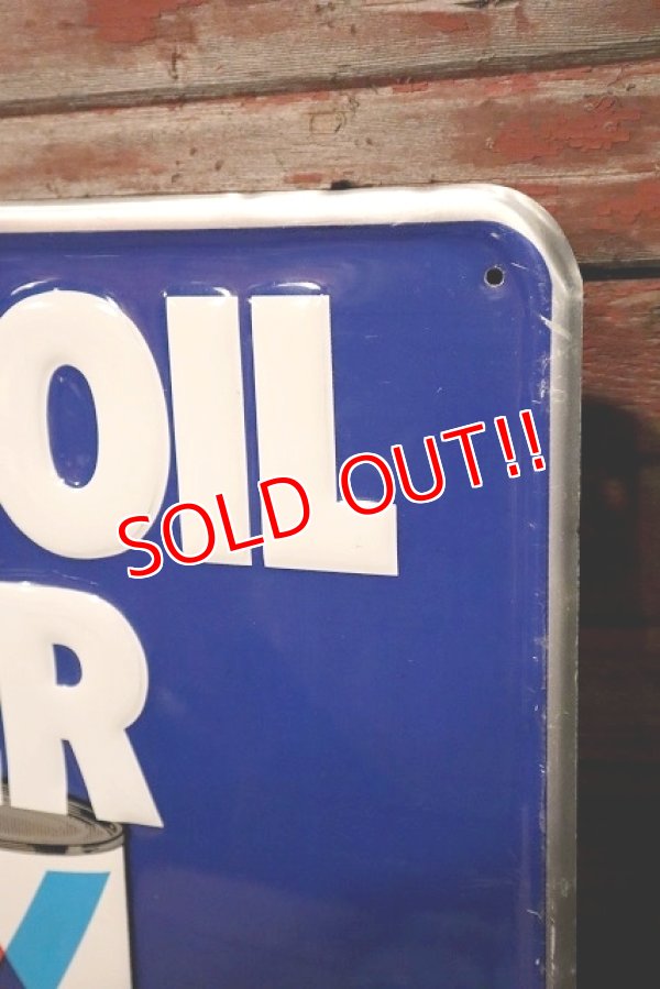 画像4: dp-230503-69 VALVOLINE / 1980's Embossed Metal Sign