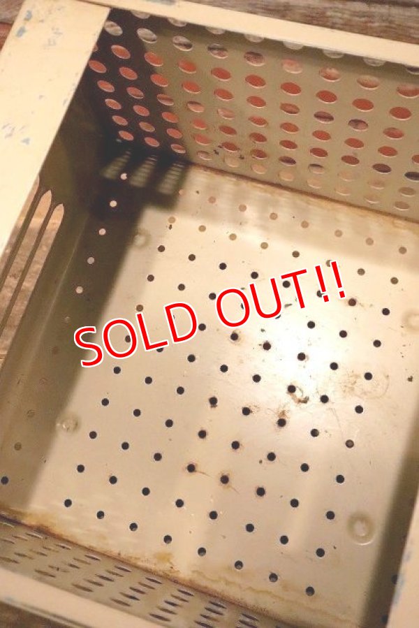 画像6: dp-230401-46 LYON Vintage Metal Basket