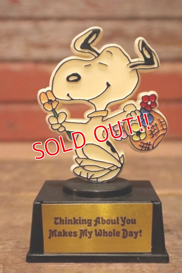 画像1: ct-230301-108 Snoopy / AVIVA 1970's Trophy "Thinking About You Makes My Whole Day!"