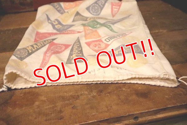 画像11: dp-230414-62 College Pennant Vintage Laundry Bag