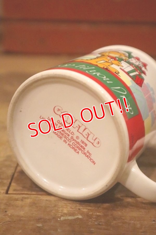 画像7: ct-230503-02 Garfield / ENESCO 1980's Ceramic Mug "Christmas"