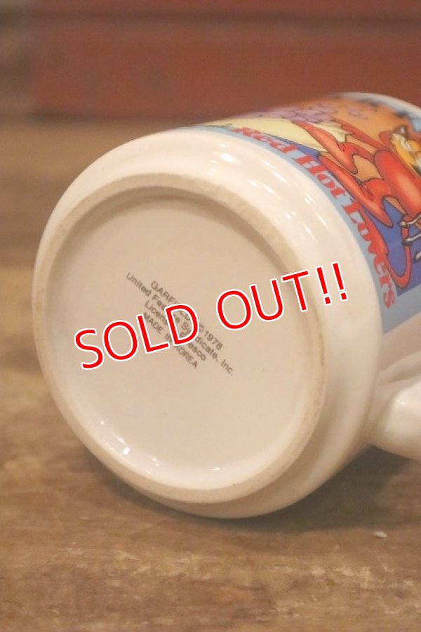 画像8: ct-230503-02 Garfield / ENESCO 1980's Ceramic Mug "Red Devil "