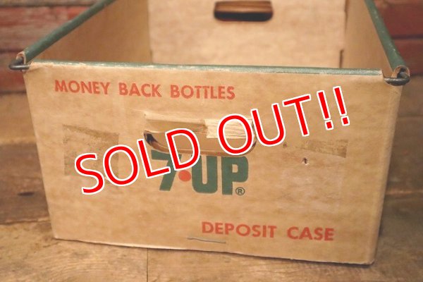 画像3: dp-230601-60 7up / 1960's-1970's Cardboard Deposit Case