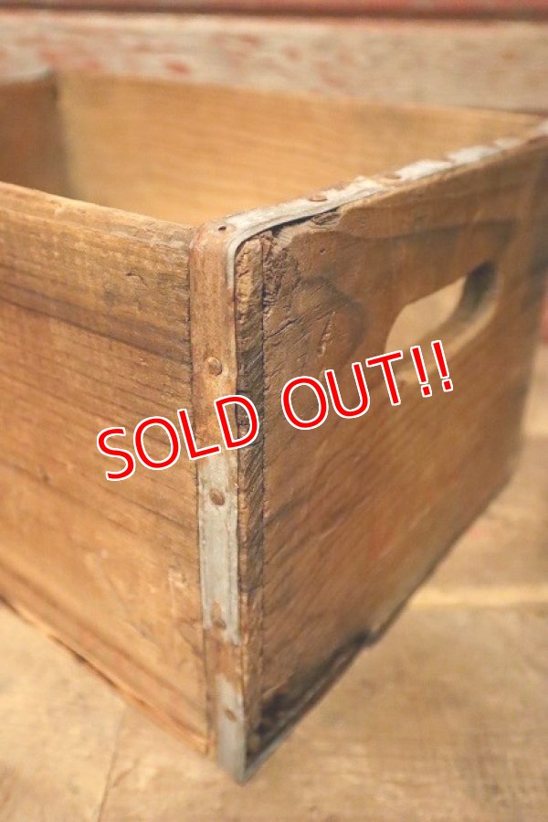 画像9: dp-230608-02 CANADA DRY / 1960's Wood Box