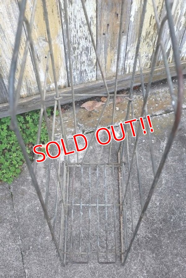 画像3: dp-230601-25 Coca Cola / 1950's-1960's Store Display Wire Rack