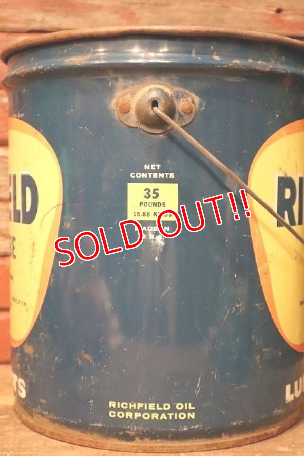 画像6: dp-230724-36 RICHFIELD / 1960's 5 U.S. GALLONS OIL CAN