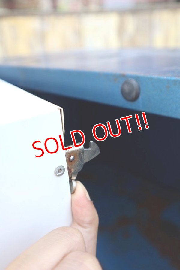 画像16: dp-230724-02 AC GM Delco / Metal Parts Cabinet