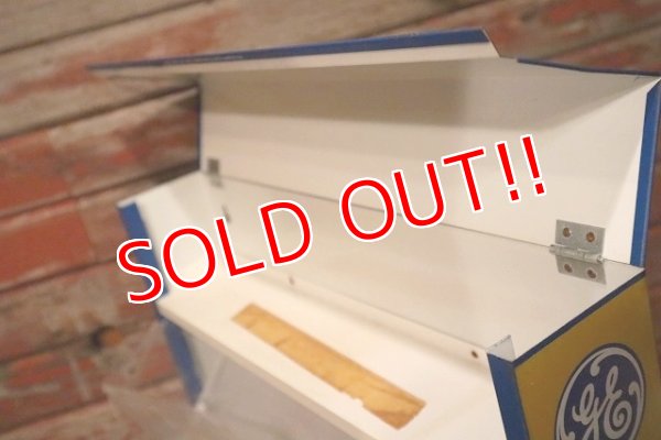 画像7: dp-230901-39 GENERAL ELECTRIC / auto lamp bulbs Metal Cabinet