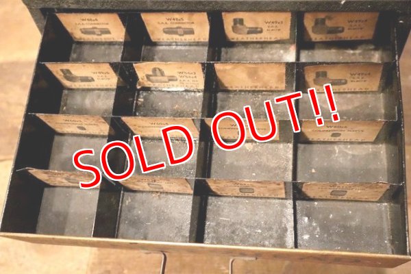 画像4: dp-230901-110 WEATHERHEAD / 1950's Metal Cabinet