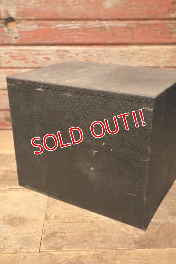 画像10: dp-230901-110 WEATHERHEAD / 1950's Metal Cabinet