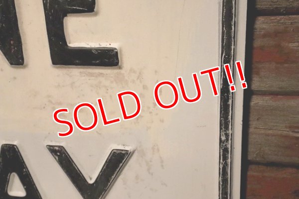 画像5: dp-230901-139 Road Sign / ONE WAY TRAFFIC