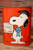 画像1: ct-231001-58 Snoopy & Charlie Brown / CHEINCO 1970's Trash Can (Red)