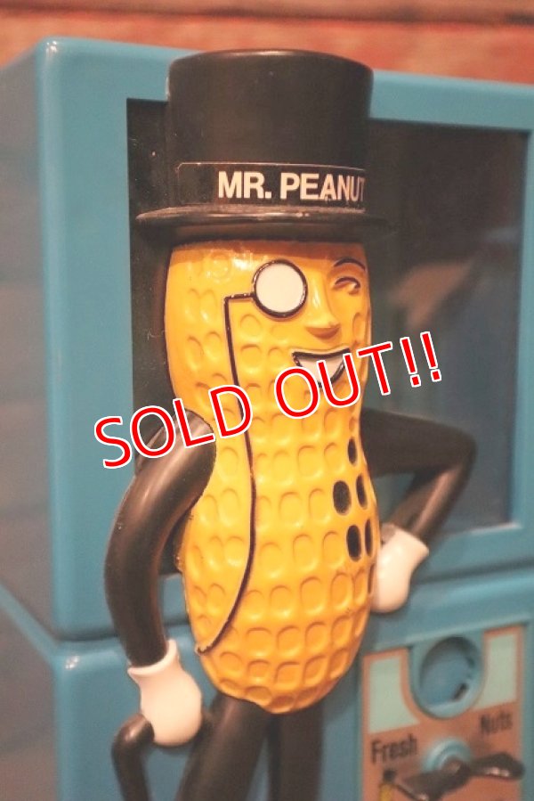 画像3: ct-231001-36 PLANTERS / MR.PEANUT 1970's tarco Vending Machine