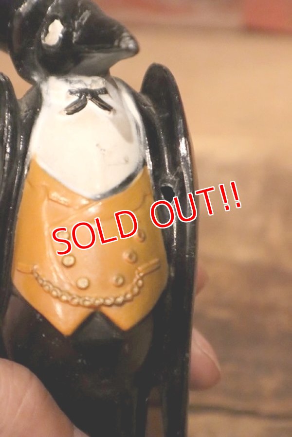 画像5: ct-231001-07 OLD CROW / 〜1940's Iron Display