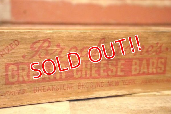 画像2: dp-231101-23 Breakstone's CREAM CHEESE BARS / Vintage Wood Box