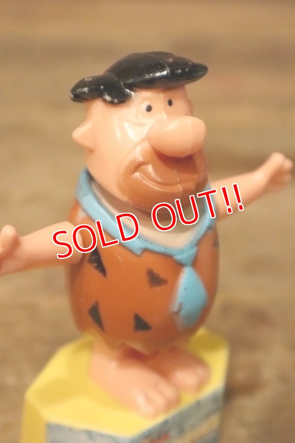 画像2: ct-231101-09 Fred Flintstone / ARCO 1976 Push Puppets