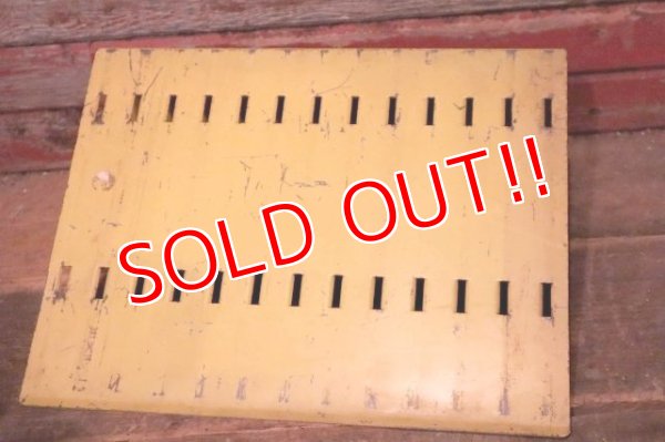 画像6: dp-231101-27 TUNG-SOL / Vintage Metal Sign