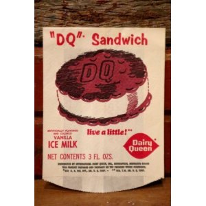 画像: dp-231001-26 Dairy Queen / 1960's "DQ" Sandwich Paper Bag (A)