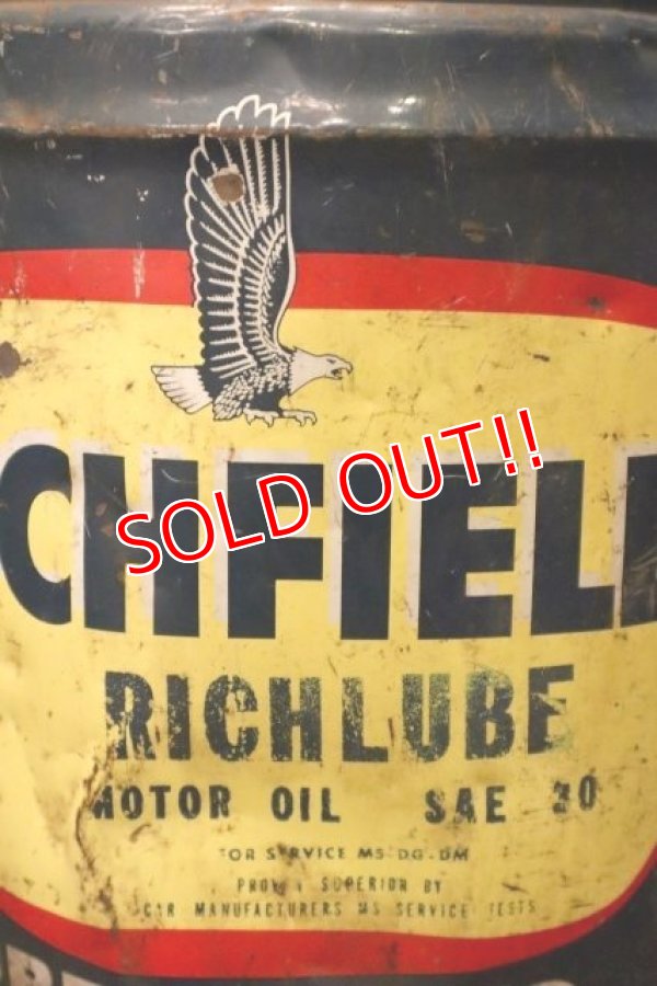 画像2: dp-231101-10 RICHFIELD / 1950's-1960's RICHLUBE MOTOR OIL U.S. FIVE GALLONS CAN