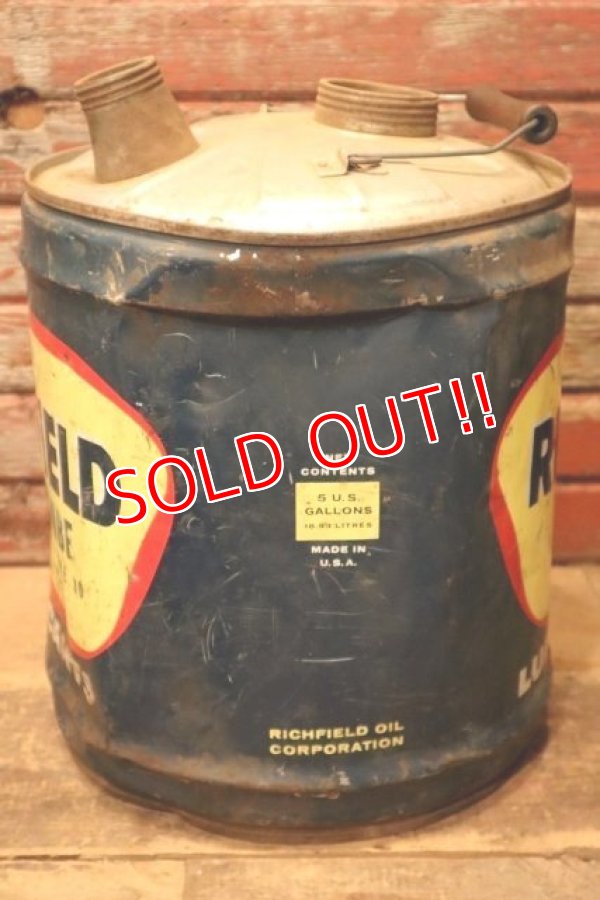 画像4: dp-231101-10 RICHFIELD / 1950's-1960's RICHLUBE MOTOR OIL U.S. FIVE GALLONS CAN