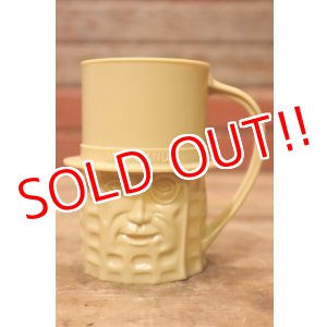 画像: ct-231211-06 PLANTERS / MR.PEANUT 1950's Plastic Mug (Light Brown)