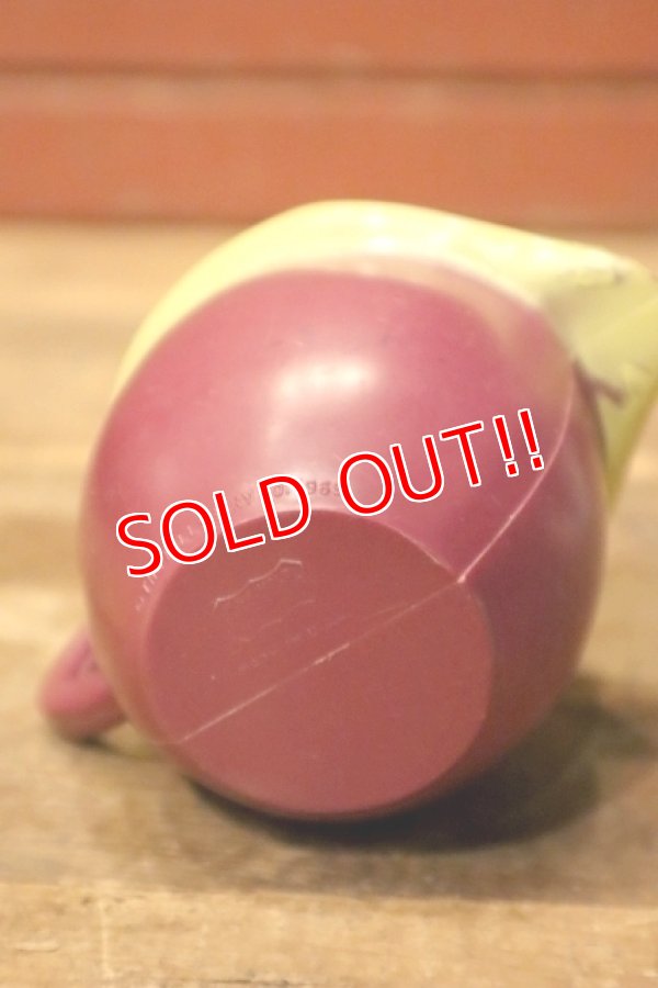 画像7: ct-231206-26 Pillsbury / 1960's Funny Face Plastic Mug "Goofy Grape"