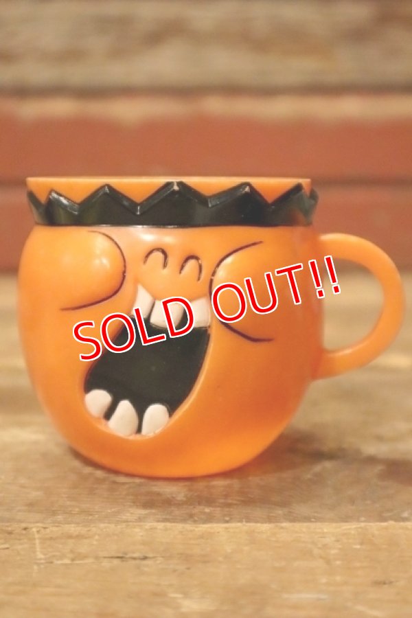 画像1: ct-231206-24 Pillsbury / 1970's Funny Face Plastic Mug "Jolly Olly Orange"