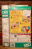 画像4: ct-231101-21 PEANUTS / Chex 1990's Cereal Box (M)