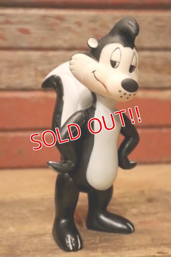 画像2: ct-231101-48 Pepe Le Pew / DAKIN 1971 Figure