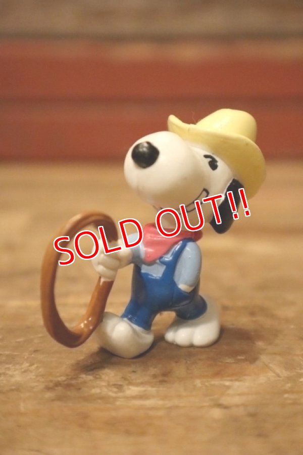 画像1: ct-231101-45 Snoopy / Schleich PVC Figure "Cowboy"