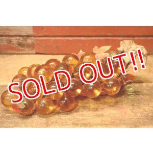画像: dp-231211-06 1960's-1970's Resin Grapes  "Amber"