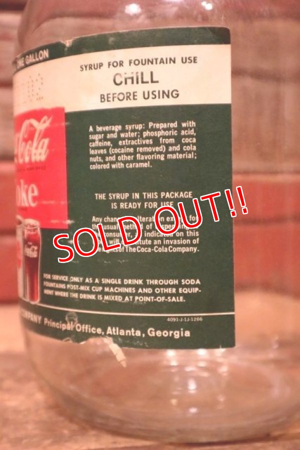 画像4: dp-240101-10 Coca-Cola / 1960's Gallon Soda Fountain Syrup Jug Bottle