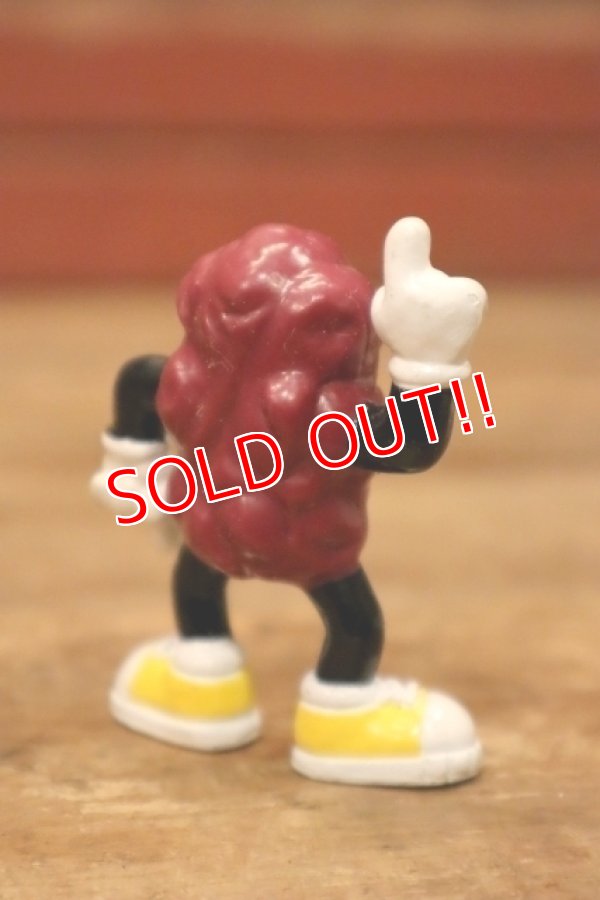 画像3: ct-151027-11 The California Raisins / 2001 PVC Figure "Red Shoes Singin' Raisin"