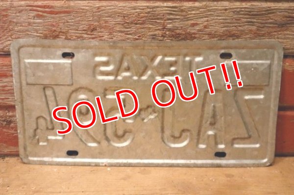 画像7: dp-201101-27 License Plate 1980's TEXAS "ZAJ-594"